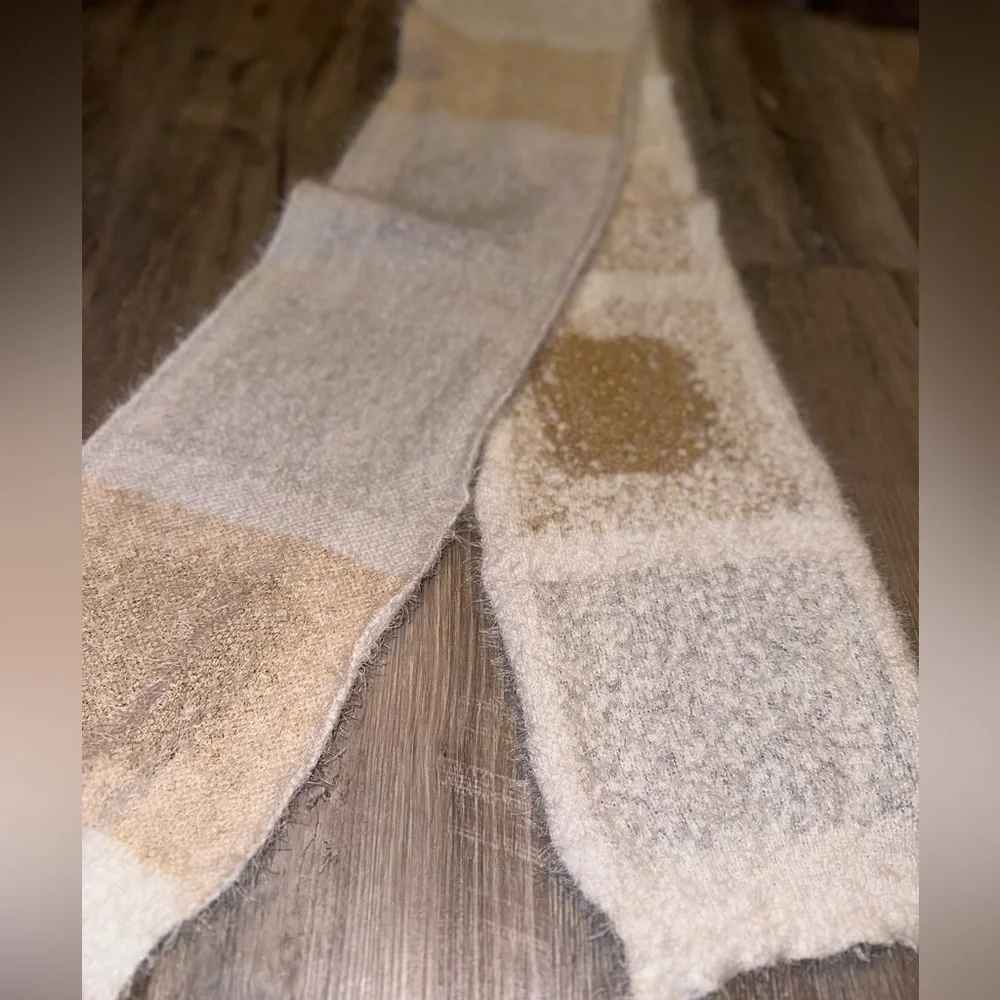 Gold and silver scarf